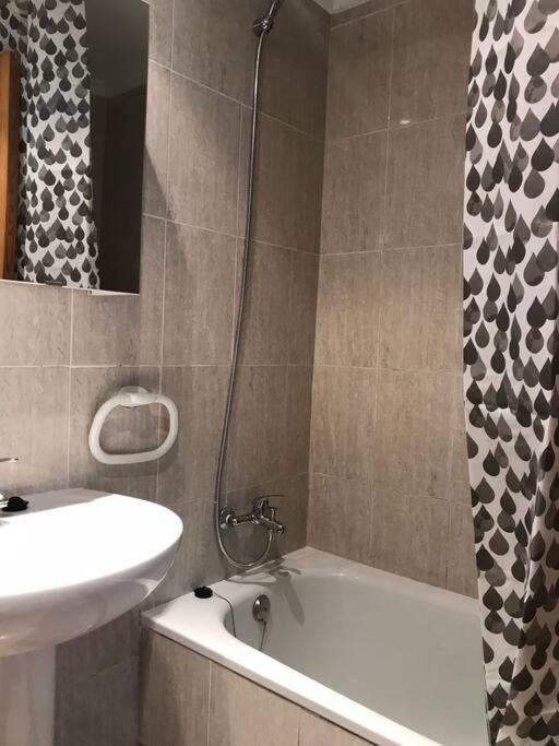 Lovely One Bedroom Unit With Balcony And Pool Denia Exterior foto